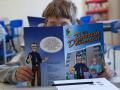 Câmara distribui história em quadrinhos educativos para alunos da rede municipal